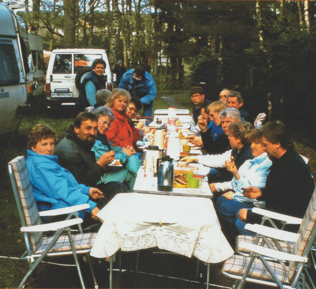 Gruppenfoto der Campingfreunde 1988